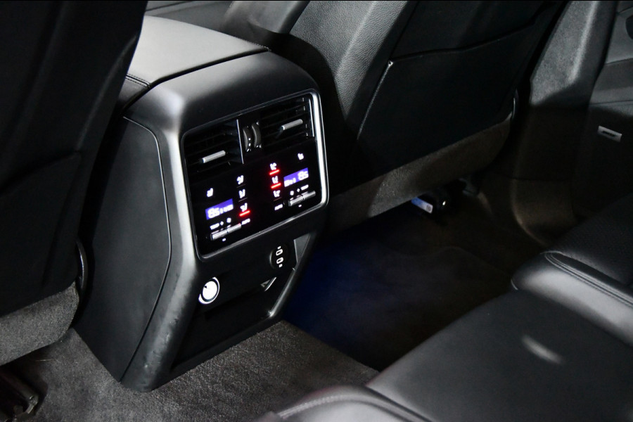 Porsche Cayenne 3.0 E-Hybrid, Bomvol opties. Panoramadak, Softclose, Bose soundsystem