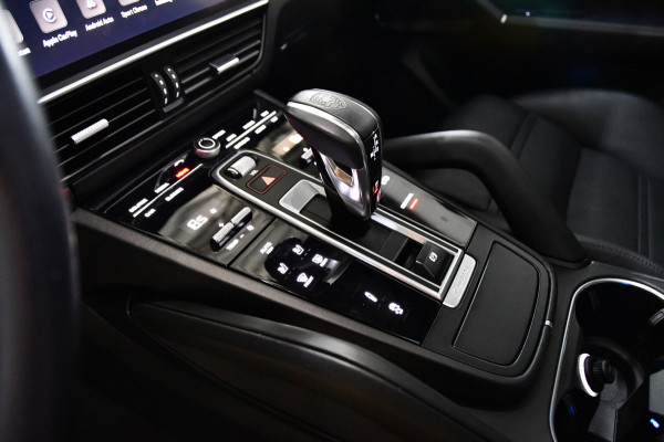 Porsche Cayenne 3.0 E-Hybrid, Bomvol opties. Panoramadak, Softclose, Bose soundsystem