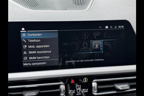 BMW 3 Serie Touring 320e High Executive Automaat | Trekhaak elektrisch | Navigatiesysteem | Laser LED | Draadloze telefoonlader | Apple CarP