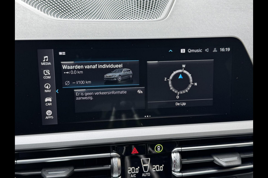 BMW 3 Serie Touring 320e High Executive Automaat | Trekhaak elektrisch | Navigatiesysteem | Laser LED | Draadloze telefoonlader | Apple CarP