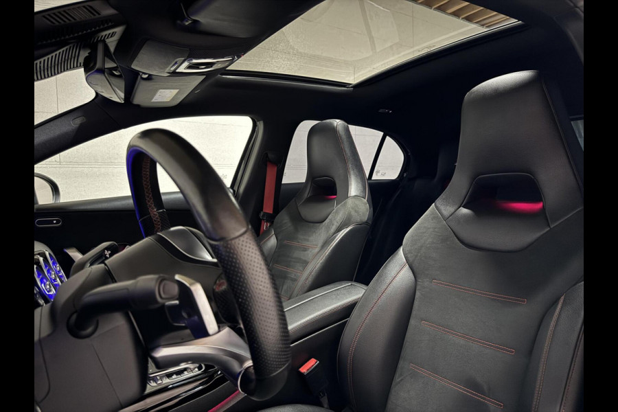 Mercedes-Benz A-Klasse AMG 35 4MATIC Pano Sfeer Akrapovič Camera