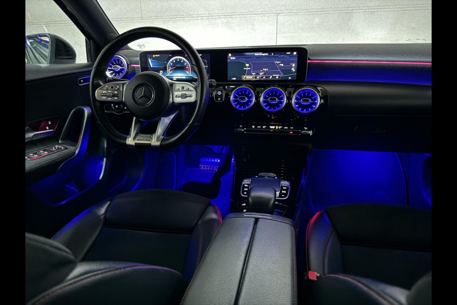 Mercedes-Benz A-Klasse AMG 35 4MATIC Pano Sfeer Akrapovič Camera