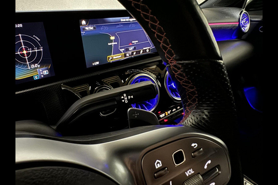 Mercedes-Benz A-Klasse AMG 35 4MATIC Pano Sfeer Akrapovič Camera
