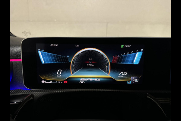 Mercedes-Benz A-Klasse AMG 35 4MATIC Pano Sfeer Akrapovič Camera