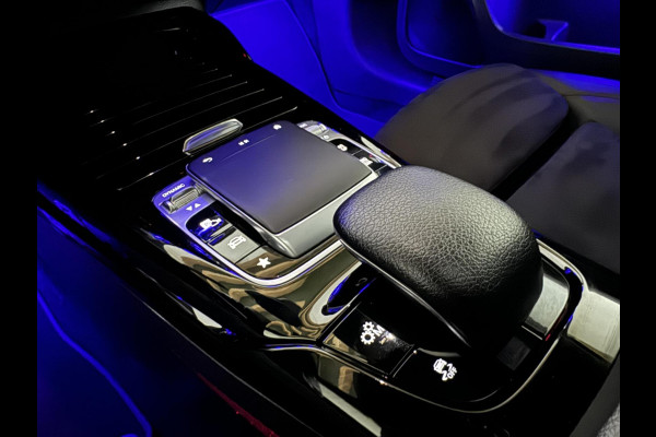 Mercedes-Benz A-Klasse AMG 35 4MATIC Pano Sfeer Akrapovič Camera