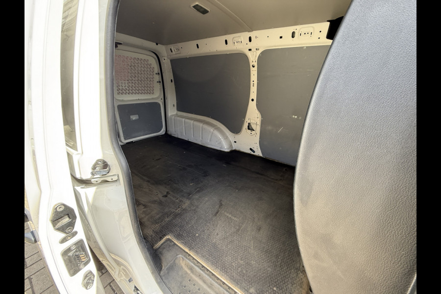 Volkswagen Caddy 2.0 TDI L2H1 EURO 6 BMT Maxi Comfortline Cruise Control/trekhaak/navigatie systeem
