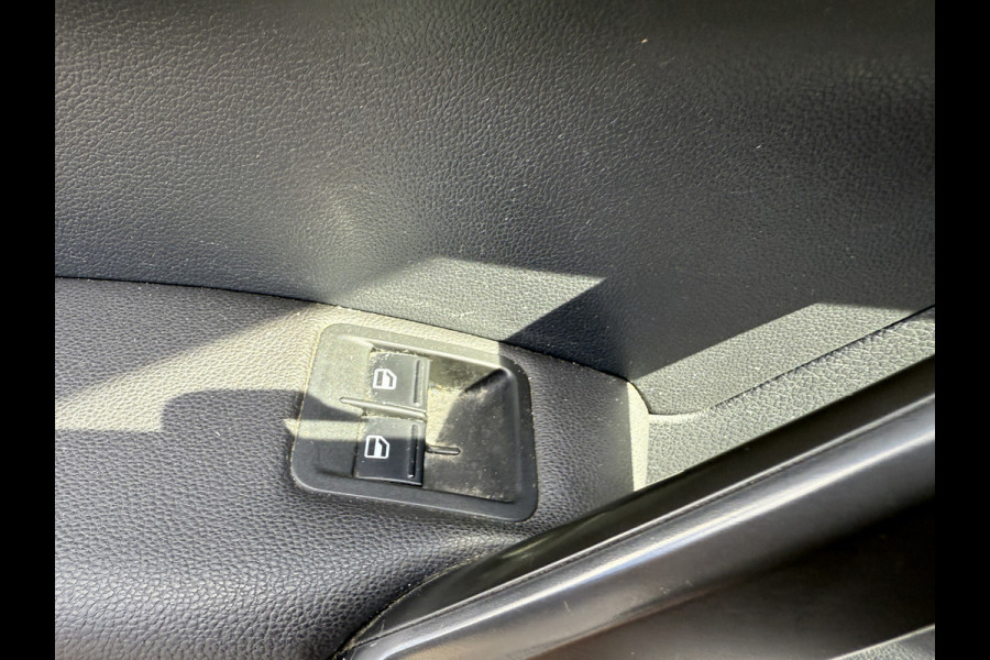 Volkswagen Caddy 2.0 TDI L2H1 EURO 6 BMT Maxi Comfortline Cruise Control/trekhaak/navigatie systeem
