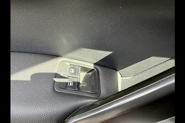 Volkswagen Caddy 2.0 TDI L2H1 EURO 6 BMT Maxi Comfortline Cruise Control/trekhaak/navigatie systeem