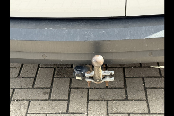 Volkswagen Caddy 2.0 TDI L2H1 EURO 6 BMT Maxi Apple&android carplay Trekhaak/leer/cruise control