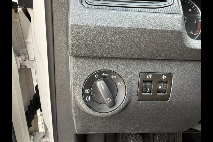 Volkswagen Caddy 2.0 TDI L2H1 EURO 6 BMT Maxi Apple&android carplay Trekhaak/leer/cruise control