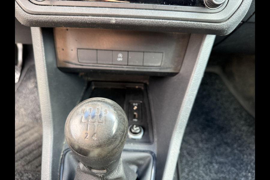Volkswagen Caddy 2.0 TDI L2H1 EURO 6 BMT Maxi Apple&android carplay Trekhaak/leer/cruise control
