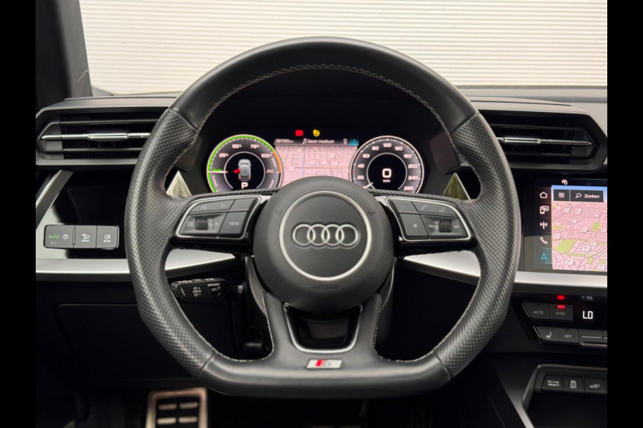 Audi A3 Sportback 45 TFSI e S edition Competition Carbon/Pano/B&O