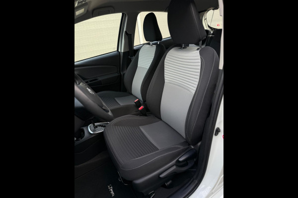 Toyota Yaris 1.5 Hybrid Dynamic Camera
