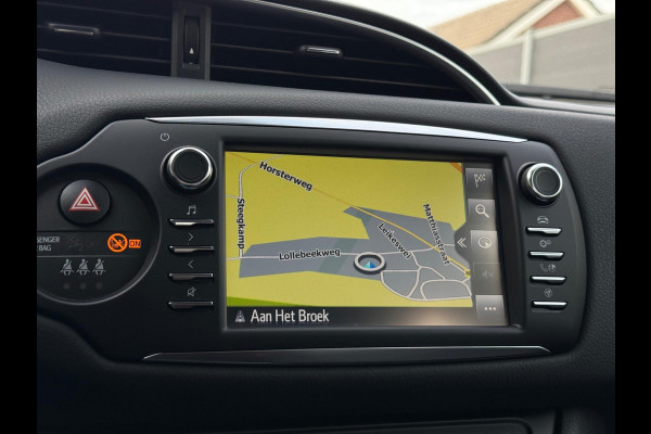 Toyota Yaris 1.5 Hybrid Dynamic Camera
