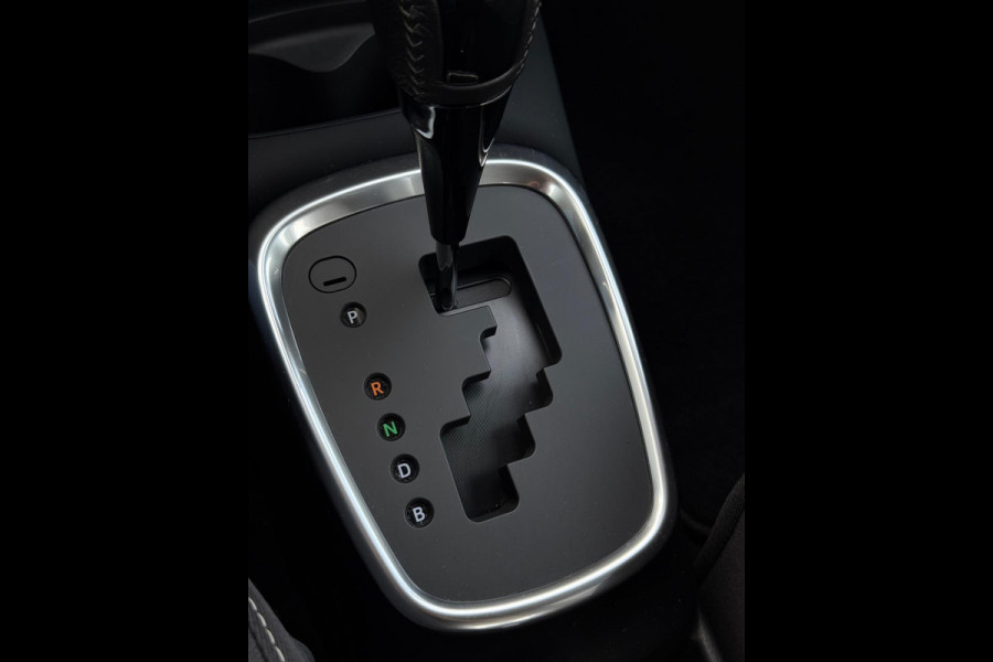 Toyota Yaris 1.5 Hybrid Dynamic Camera