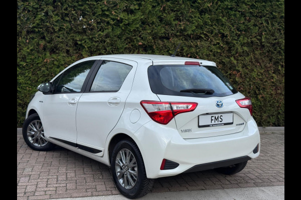 Toyota Yaris 1.5 Hybrid Dynamic Camera