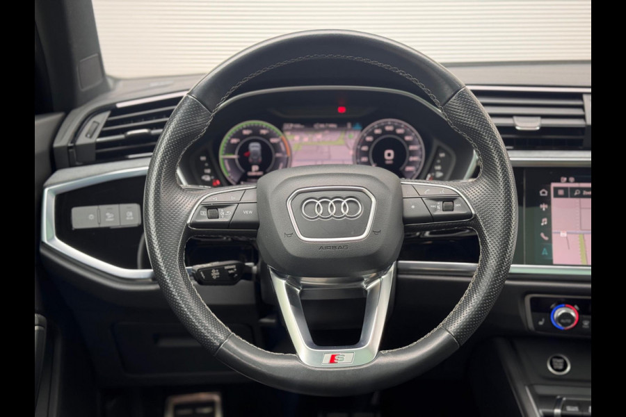 Audi Q3 45 TFSI e S edition Pano/B&O/Keyless/Sfeer