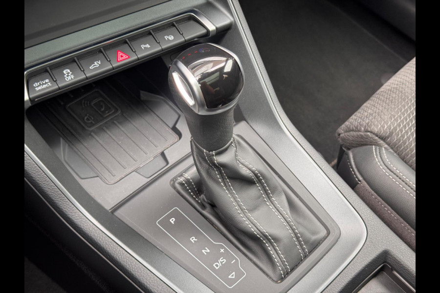 Audi Q3 45 TFSI e S edition Pano/B&O/Keyless/Sfeer