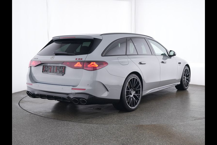 Mercedes-Benz E-Klasse Estate Mercedes-AMG 53 4MATIC+ Night Pakket 1+2 | Panorama Schuif-Kanteldak | 21 Inch AMG Velgen | Burmester® | Trekhaak | AMG Real Performance Sound. Inclusief 24 maanden MB Certified garantie voor Europa.