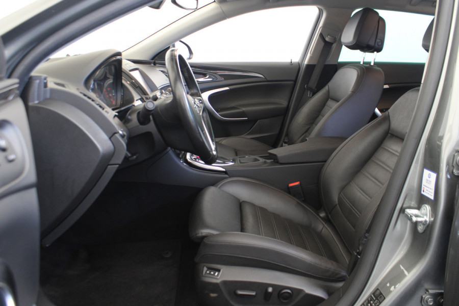 Opel Insignia Sports Tourer 2.0 T Cosmo 4x4 |Stoel\stuur verwarming|Leder|