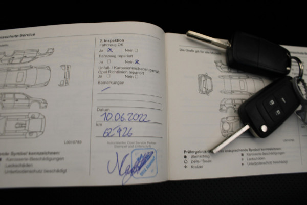Opel Insignia Sports Tourer 2.0 T Cosmo 4x4 |Stoel\stuur verwarming|Leder|