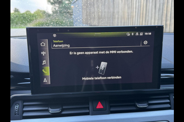 Audi A4 Avant 35 TFSI S-line Automaat | Quantumgrijs | LED | Getint glas | Afgevlakt stuurwiel | Navigatiesysteem | Apple CarPlay | Clim