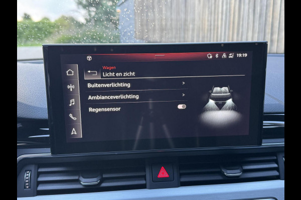 Audi A4 Avant 35 TFSI S-line Automaat | Quantumgrijs | LED | Getint glas | Afgevlakt stuurwiel | Navigatiesysteem | Apple CarPlay | Clim