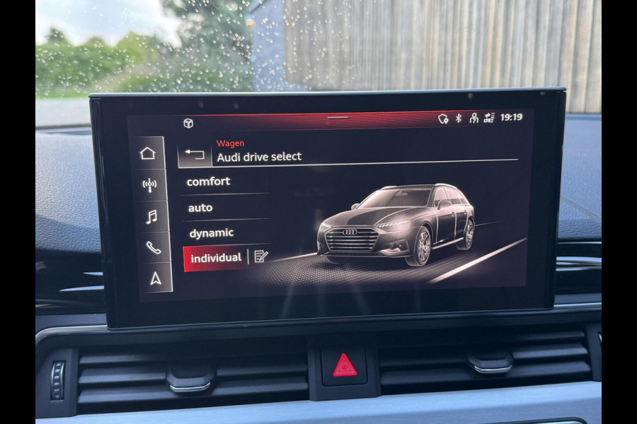 Audi A4 Avant 35 TFSI S-line Automaat | Quantumgrijs | LED | Getint glas | Afgevlakt stuurwiel | Navigatiesysteem | Apple CarPlay | Clim