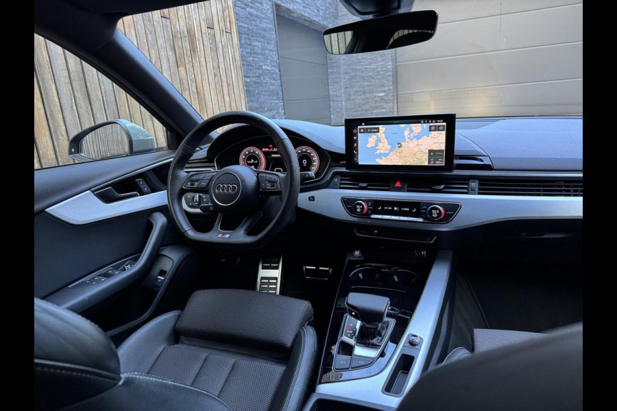 Audi A4 Avant 35 TFSI S-line Automaat | Quantumgrijs | LED | Getint glas | Afgevlakt stuurwiel | Navigatiesysteem | Apple CarPlay | Clim