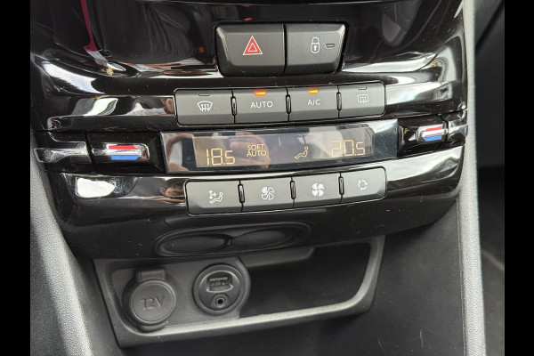 Peugeot 2008 1.2 PureTech Allure Pano,110pk,Navi,Halfleder,Clima,Cruise,Lm velgen,Pdc,Apk tot 09-2026