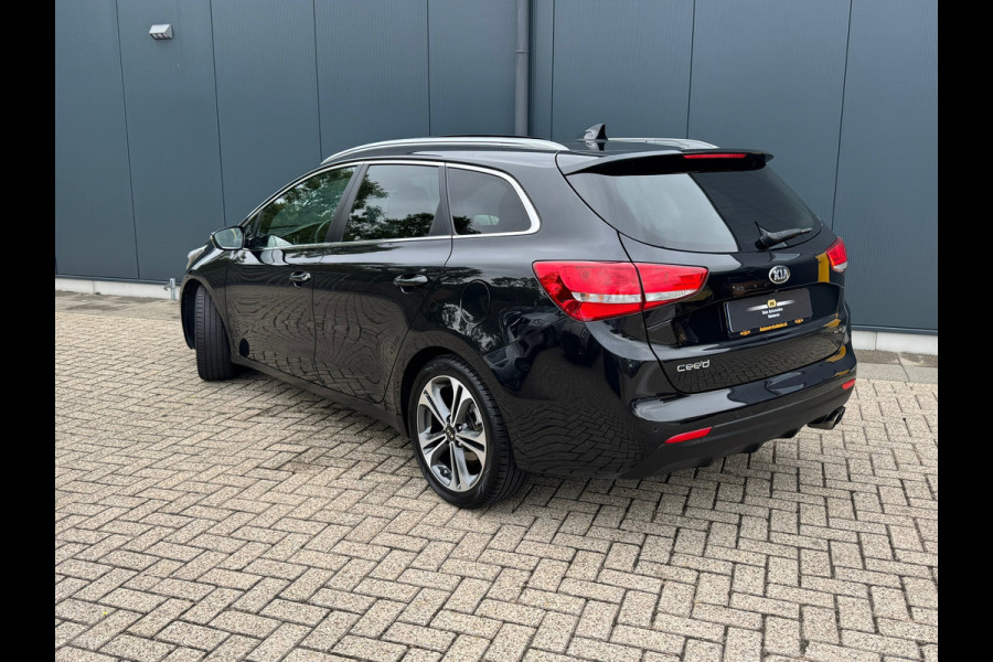 Kia cee'd Sportswagon 1.0 T-GDi GT-Line * Panoramadak * Stoelverwarming * Camera *
