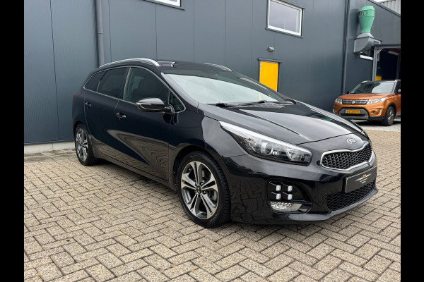 Kia cee'd Sportswagon 1.0 T-GDi GT-Line * Panoramadak * Stoelverwarming * Camera *