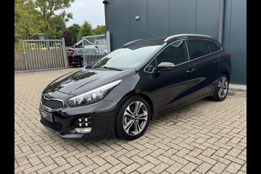 Kia cee'd Sportswagon 1.0 T-GDi GT-Line * Panoramadak * Stoelverwarming * Camera *