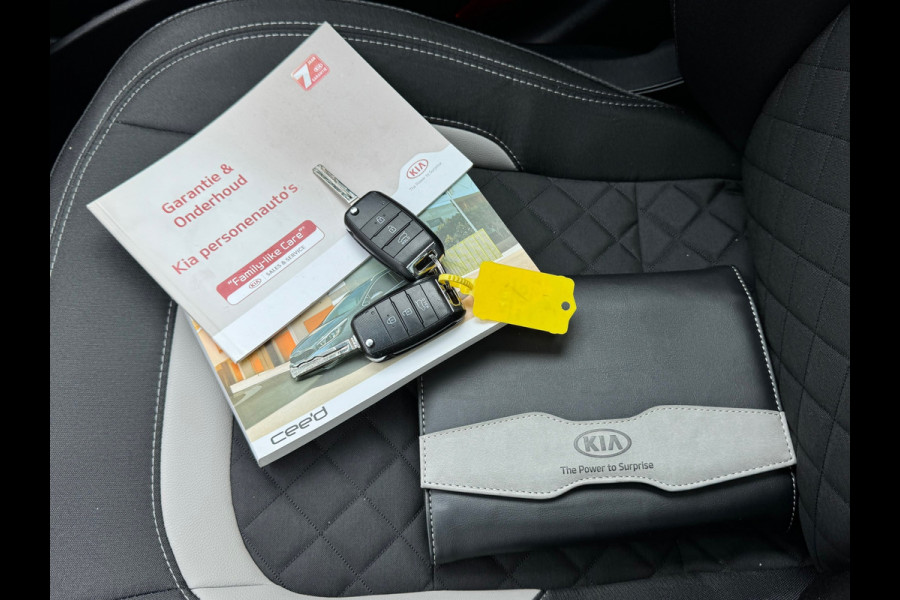 Kia cee'd Sportswagon 1.0 T-GDi GT-Line * Panoramadak * Stoelverwarming * Camera *