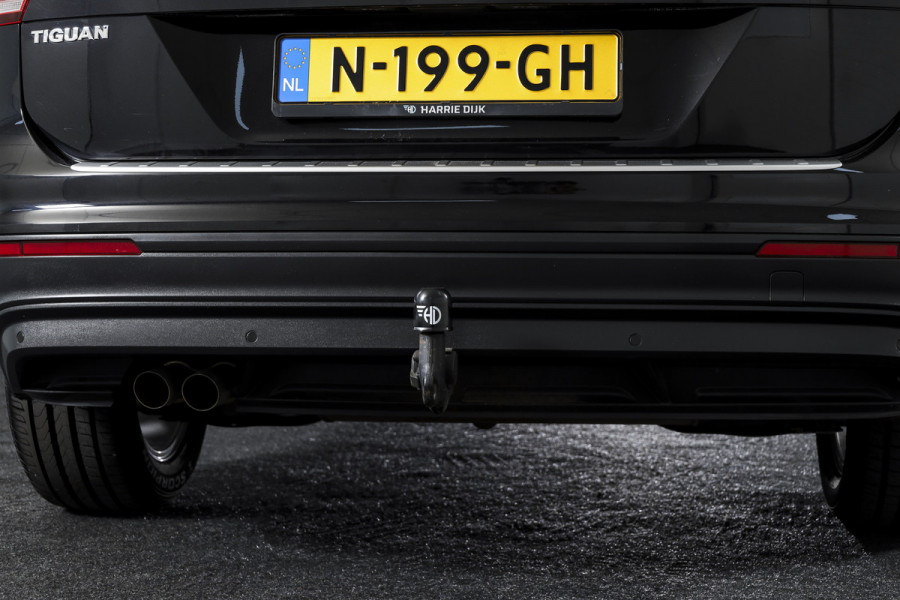 Volkswagen Tiguan 1.5 TSI ACT Comfortline 150 PK - Automaat | Adapt. Cruise | Stoelverwarming | PDC | NAV | ECC | Elek. Trekhaak | LM 18" |
