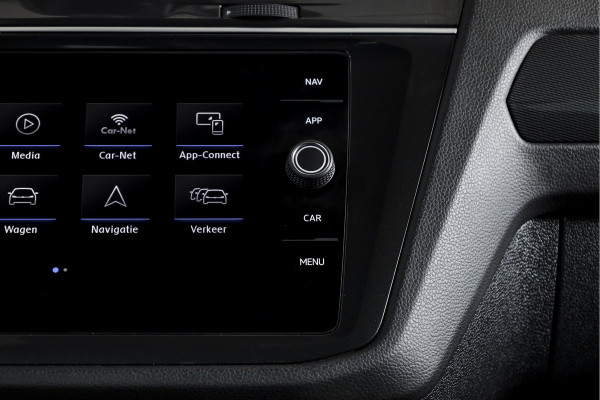 Volkswagen Tiguan 1.5 TSI ACT Comfortline 150 PK - Automaat | Adapt. Cruise | Stoelverwarming | PDC | NAV | ECC | Elek. Trekhaak | LM 18" |