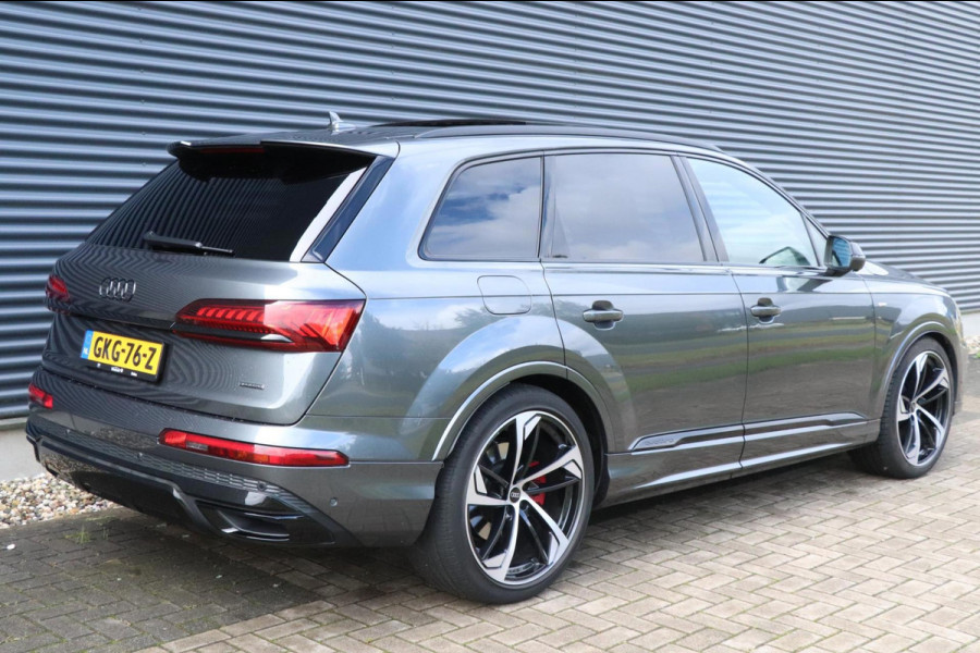 Audi Q7 60 TFSI e quattro Competition | HUD - PANO - RS ZIT - VOL!