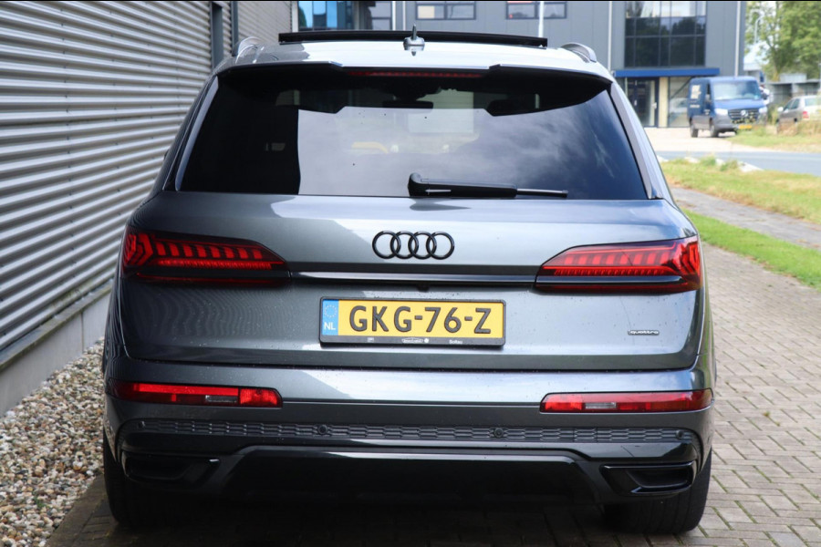 Audi Q7 60 TFSI e quattro Competition | HUD - PANO - RS ZIT - VOL!