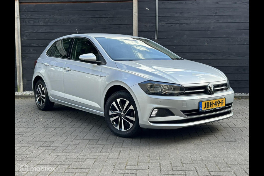 Volkswagen Polo 1.0 TSI 95 PK United FM nav / carplay / LM / 52.107 KM 1e eig.