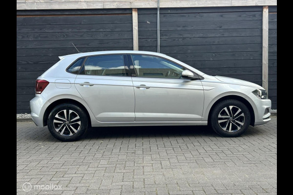 Volkswagen Polo 1.0 TSI 95 PK United FM nav / carplay / LM / 52.107 KM 1e eig.