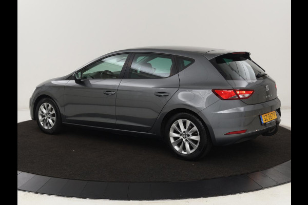 Seat Leon 1.0 EcoTSI Style Business | Carplay | Trekhaak | Navigatie | Parkeerhulp | Climate control | Cruise control | Bluetooth