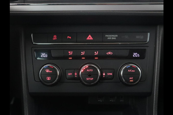Seat Leon 1.0 EcoTSI Style Business | Carplay | Trekhaak | Navigatie | Parkeerhulp | Climate control | Cruise control | Bluetooth