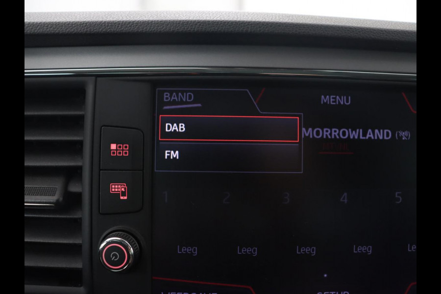 Seat Leon 1.0 EcoTSI Style Business | Carplay | Trekhaak | Navigatie | Parkeerhulp | Climate control | Cruise control | Bluetooth