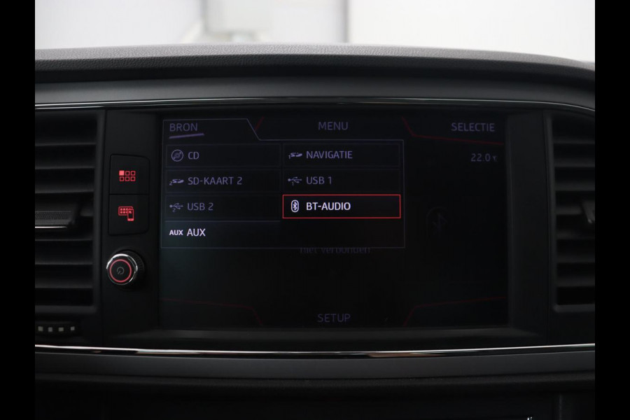 Seat Leon 1.0 EcoTSI Style Business | Carplay | Trekhaak | Navigatie | Parkeerhulp | Climate control | Cruise control | Bluetooth
