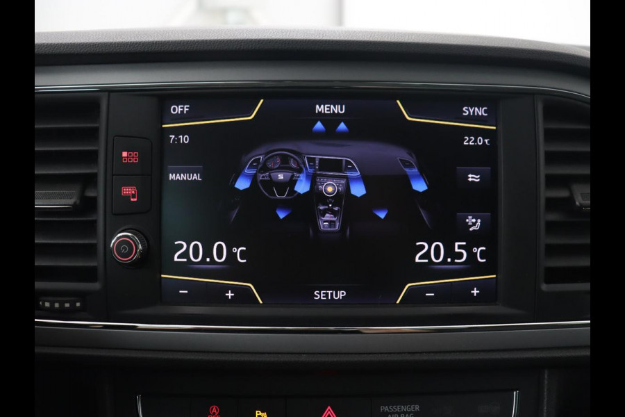 Seat Leon 1.0 EcoTSI Style Business | Carplay | Trekhaak | Navigatie | Parkeerhulp | Climate control | Cruise control | Bluetooth
