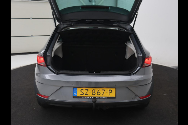 Seat Leon 1.0 EcoTSI Style Business | Carplay | Trekhaak | Navigatie | Parkeerhulp | Climate control | Cruise control | Bluetooth