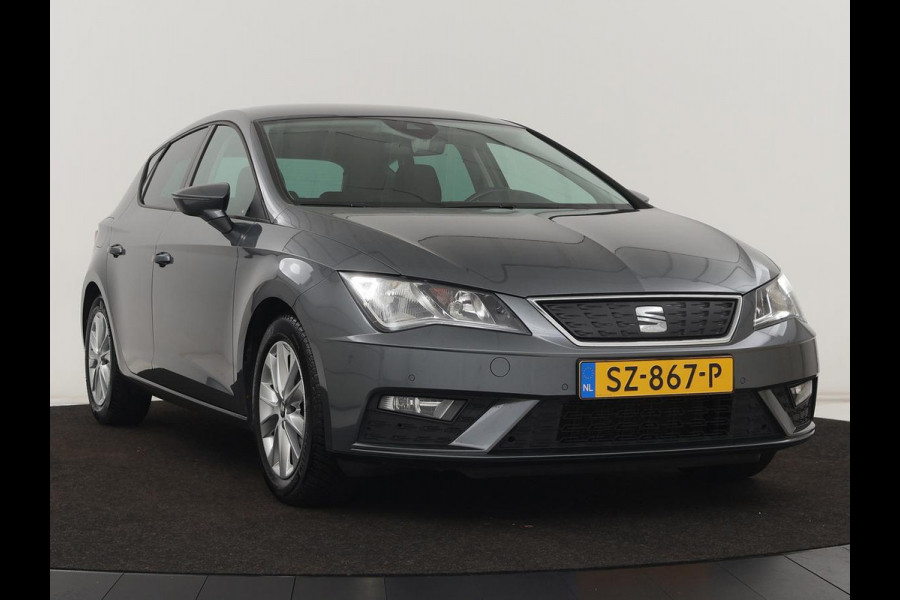 Seat Leon 1.0 EcoTSI Style Business | Carplay | Trekhaak | Navigatie | Parkeerhulp | Climate control | Cruise control | Bluetooth