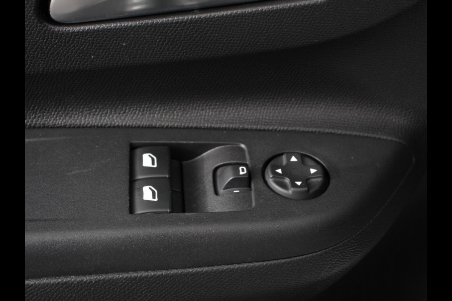 Opel Corsa 1.2 Edition Airco Carplay Navi Cruise Control PDC Camera 16" LM Velgen