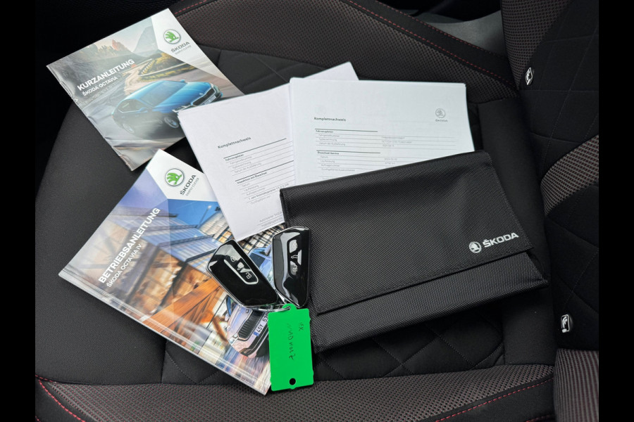 Škoda Octavia Combi 1.4 TSI RS iV * Adaptief Onderstel * Head-up Display * Stoelverwarming *