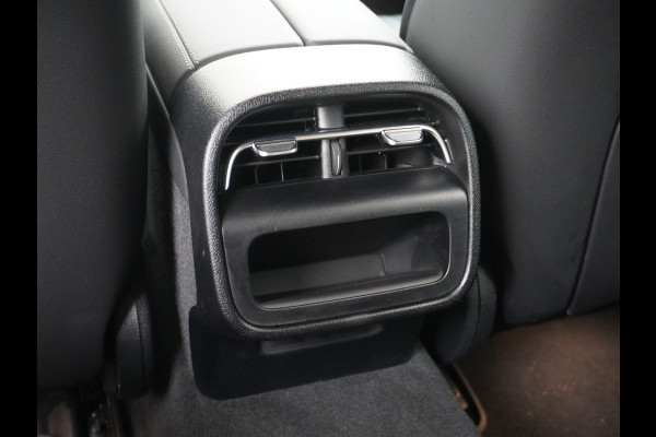 Mercedes-Benz E-Klasse 400 e 4MATIC AMG Line | Distronic Memory Ventilatie 360 Camera Mercedes-Benz E-Klasse 400 e 4MATIC AMG Line | Distronic Memory Ventilatie 360 Camera
